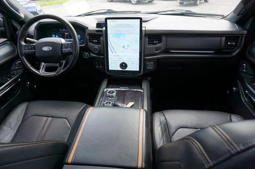 AGATE BLACK METALLIC 2023 Ford Expedition PLATINUM