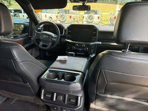ICONIC SILVER METALLIC 2023 Ford F-150 LARIAT
