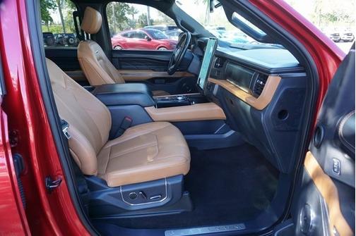 2022 Ford Expedition PLATINUM