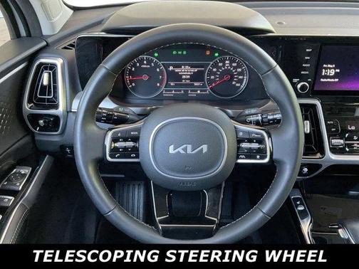 2022 Kia Sorento SX