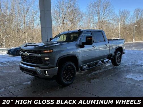 2025 Chevrolet Silverado 3500 LT