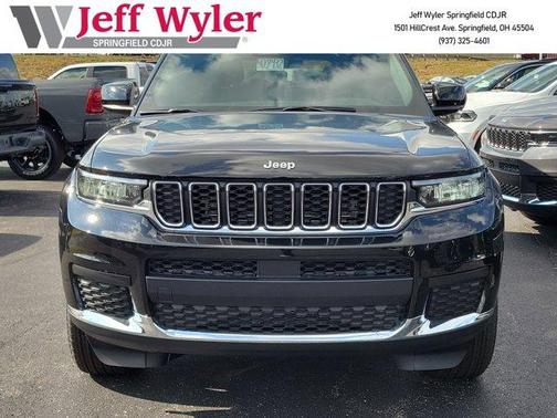 2025 Jeep Grand Cherokee L Laredo