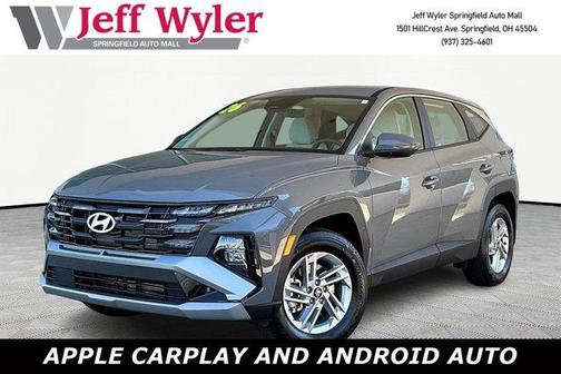 2026 Hyundai TUCSON SE