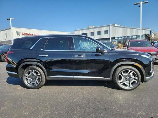 2025 Hyundai PALISADE SEL Premium