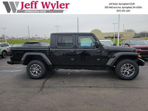 2026 Jeep Gladiator Sport