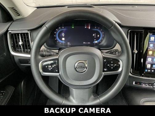 2023 Volvo S90 B6 Ultimate