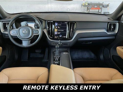 2018 Volvo XC60 T6 Momentum