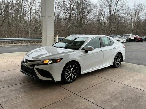 2022 Toyota Camry 