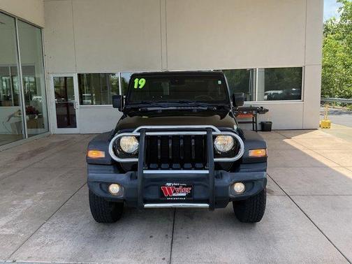 2019 Jeep Wrangler Sport