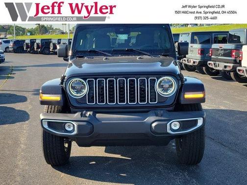 Black Clearcoat 2025 Jeep Wrangler Sahara