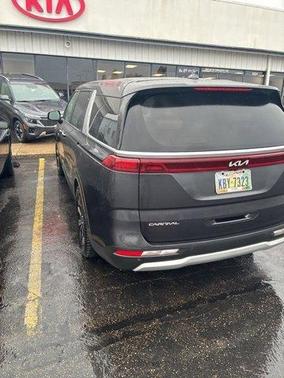 2023 Kia Carnival EX