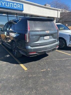 2021 Cadillac Escalade ESV Sport Platinum