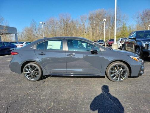 UNDERGROUND 2026 Toyota Corolla XSE