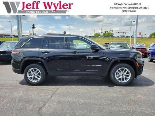 2025 Jeep Grand Cherokee Laredo X