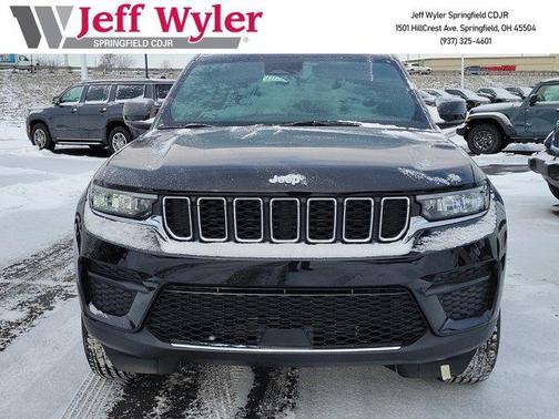 2025 Jeep Grand Cherokee Laredo X