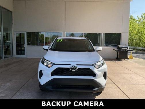 2023 Toyota RAV4 XLE
