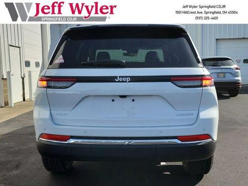 2025 Jeep Grand Cherokee Laredo X