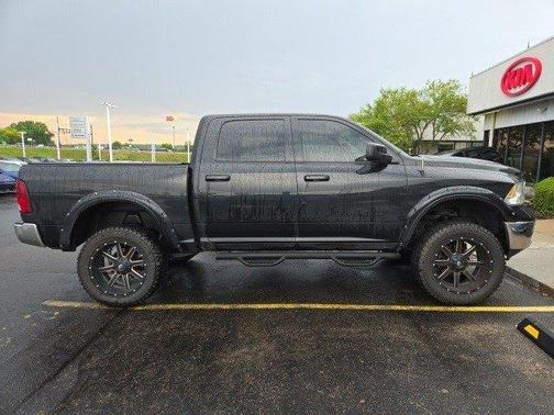 2019 RAM 1500 Classic SLT