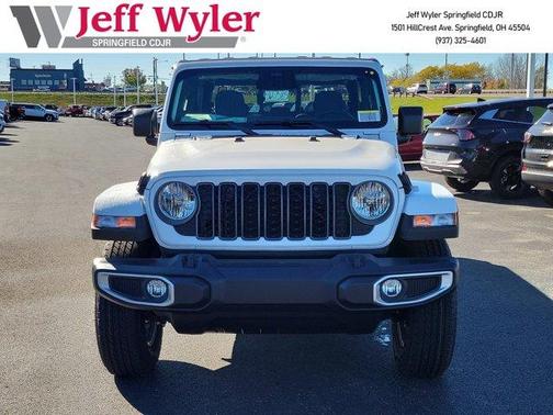 2026 Jeep Gladiator Sport