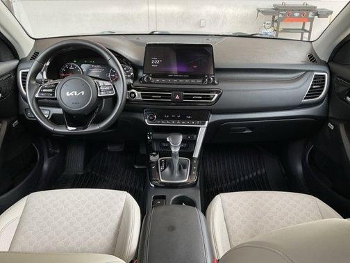 2023 Kia Seltos SX