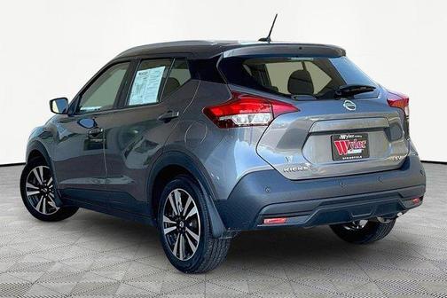 2020 Nissan Kicks SV