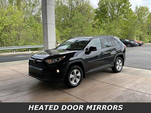 2020 Toyota RAV4 Hybrid XLE