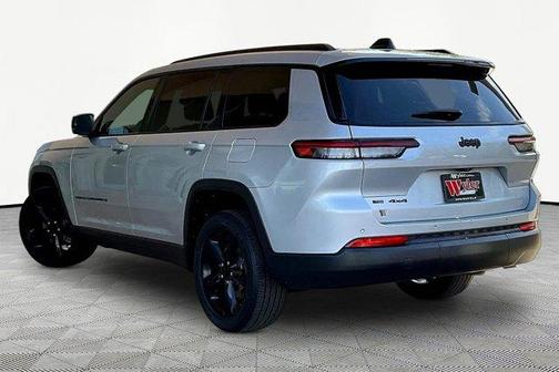 Silver Zynith 2023 Jeep Grand Cherokee L Laredo