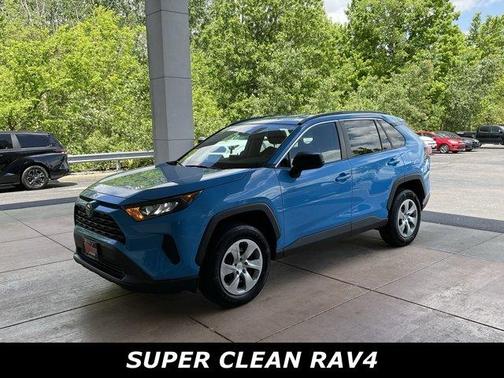 2019 Toyota RAV4 LE