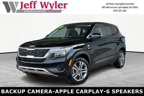 Cherry Black 2023 Kia Seltos LX