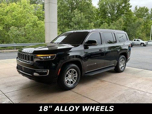 2023 Jeep Wagoneer Base