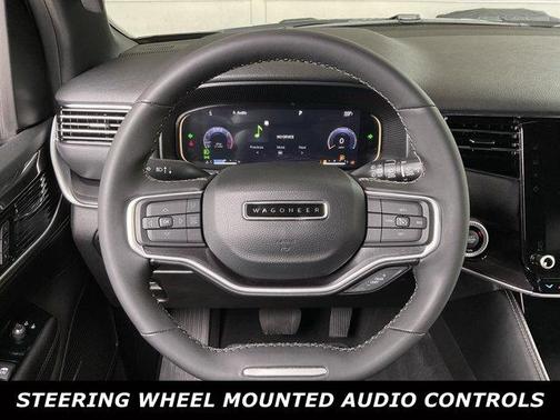 2023 Jeep Wagoneer Base