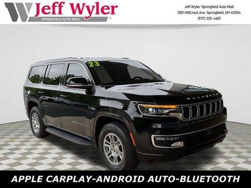 2023 Jeep Wagoneer Base