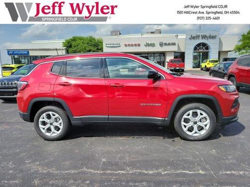 2025 Jeep Compass Latitude