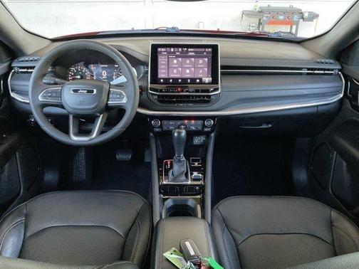 2023 Jeep Compass (RED) Edition