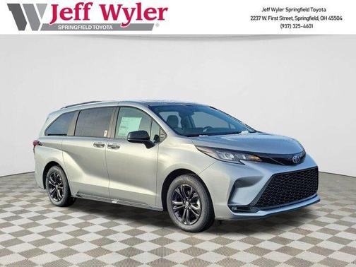 2025 Toyota Sienna XSE 7 Passenger