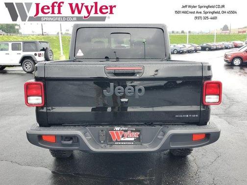 2025 Jeep Gladiator Sport