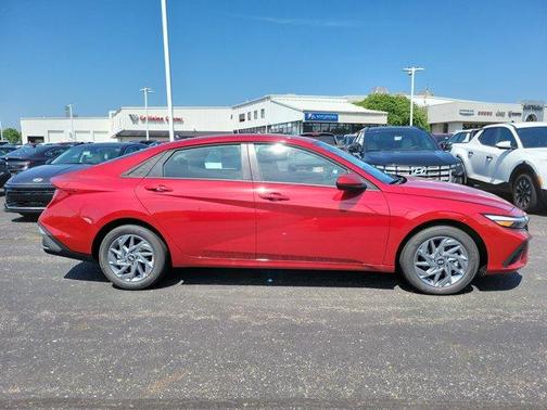 2025 Hyundai ELANTRA HEV Blue