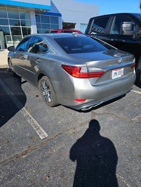2017 Lexus ES 350 Base
