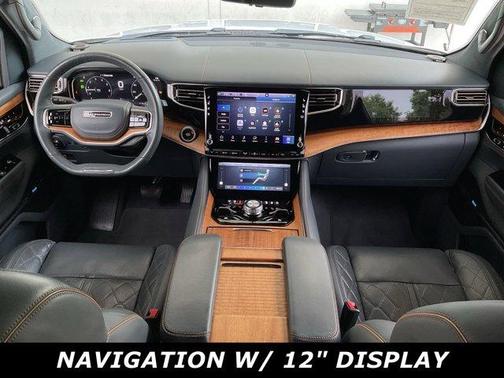 2022 Jeep Grand Wagoneer Series III