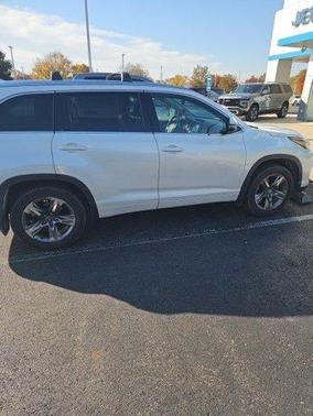 2019 Toyota Highlander Limited Platinum