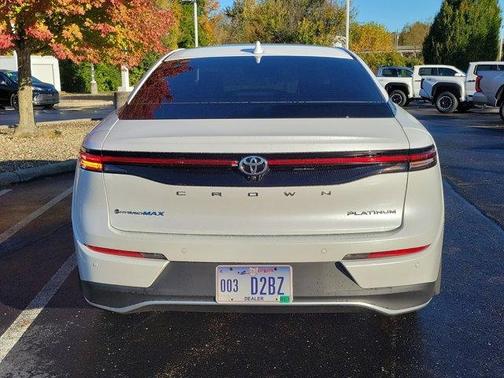 2026 Toyota Crown Platinum