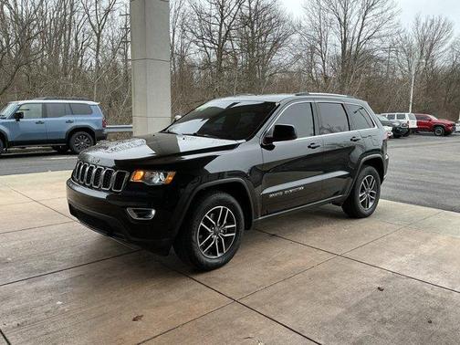 2020 Jeep Grand Cherokee Laredo E