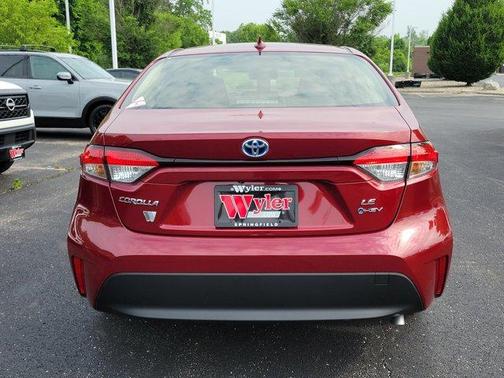 2025 Toyota Corolla Hybrid LE