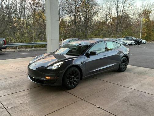 2023 Tesla Model 3 Base