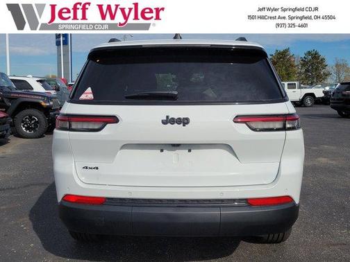 2025 Jeep Grand Cherokee L Laredo