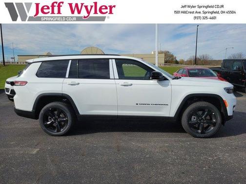 2025 Jeep Grand Cherokee L Laredo