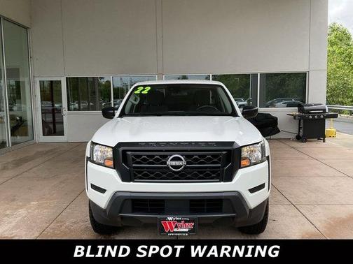 2022 Nissan Frontier S