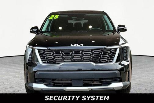 2025 Kia Sorento LX