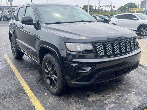 2020 Jeep Grand Cherokee Altitude