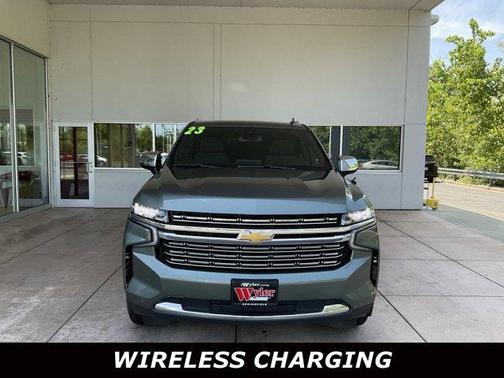 2023 Chevrolet Suburban Premier
